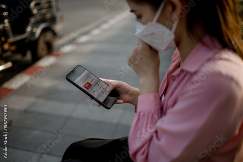 Tablou pe pânză People wearing masks in polluted city air, highlighting smog, respiratory health risks, environmental hazards, poor air quality, and global urban pollution crisis