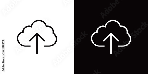 クラウドにアップロードするコンセプトのラインアイコン。モノクロベクターイラスト