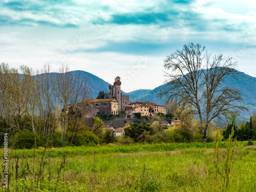 Italia, Toscana, Lucca, il castello di Nozzano.