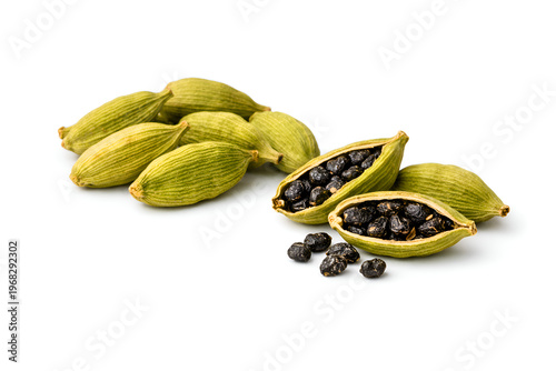 Opened Cardamom Pods (Elaichi Seeds)