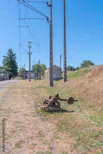 Village en ruine de Oradour-sur-Glane dans le Limousin en France.	
