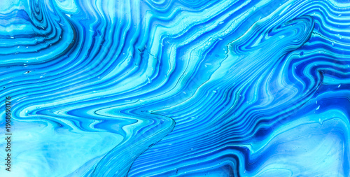 An Illustration of Water, Light, and Grunge Patterns