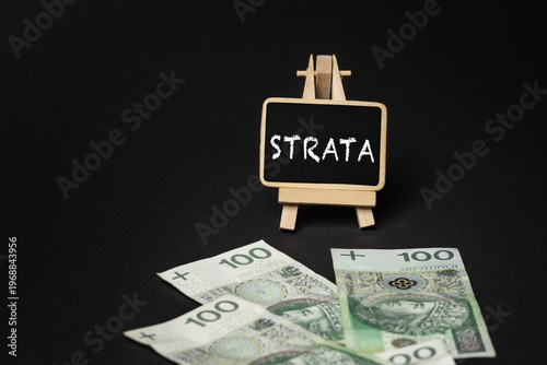 A small plate with the inscription 