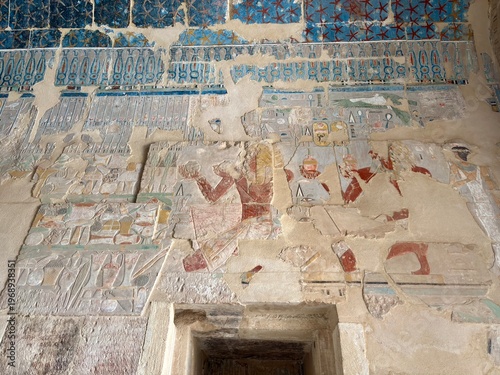 Bild auf Leinwand A view from the Temple of Hatshepsut in Luxor, Egypt