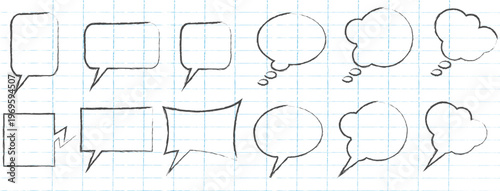 ノートの方眼紙に手描きで描いたスケッチ風の吹き出しセット、メモやアイデア表現に使えるラフな手書きコミック風スピーチバブル素材