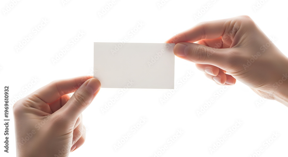 Obraz premium A person holding a blank white card in their hands