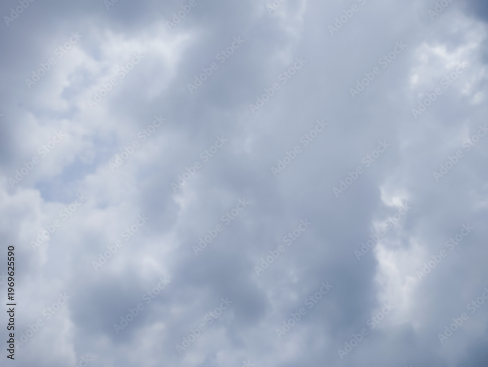 Fototapeta premium Bright Sun Burst Behind Storm Clouds