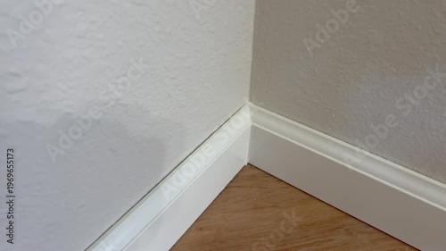 Finished Baseboard Corner Without Visible Seams