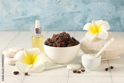 Bowl of coffee body scrub w...