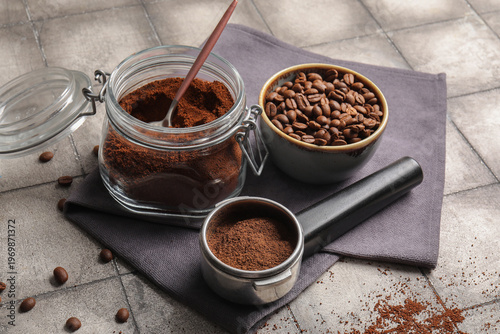 Portafilter and jar with co...