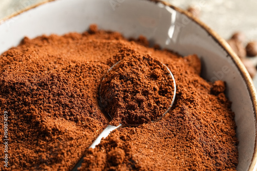 Bowl with coffee powder on ...