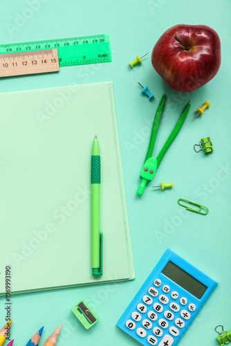 Blank notebook with fresh a...