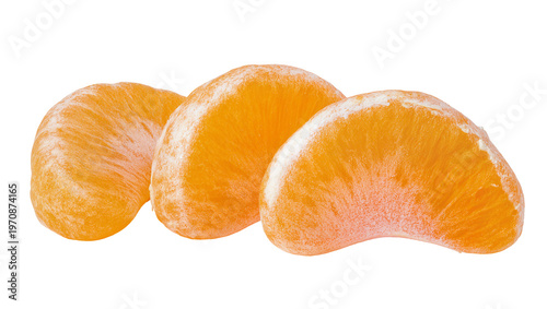Foto Ripe tangerine segments, displaying juicy texture and vibrant orange color