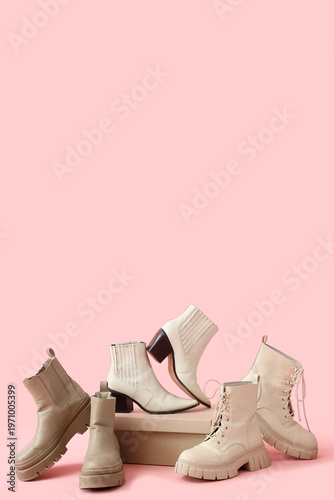 Winter boots with shoe box ...
