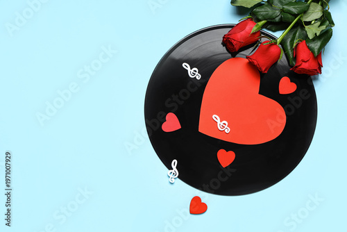 Vinyl disc with treble clef...