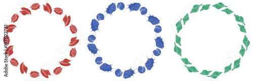 Sea shells circle frames set. Mediterranean vintage silhouette art. Vector hand drawn illustration for cosmetics, underwater themes, nature branding, postcards with blank copy space