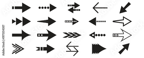  Simple arrow small set.Echo of Arrows. black vector arrows.Aim Beyond Sight icon. Vector illustration. 