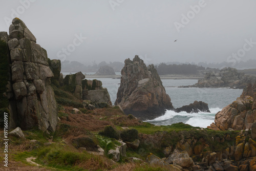 Magnifique paysage de la côte bretonne - Plougrescant Bretagne France