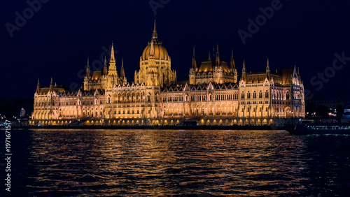 Palazzo del Parlamento Budapest