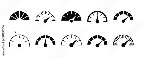 Speedometer icon speed indicator symbol performance measurement dashboard gauge minimal vector illustration
