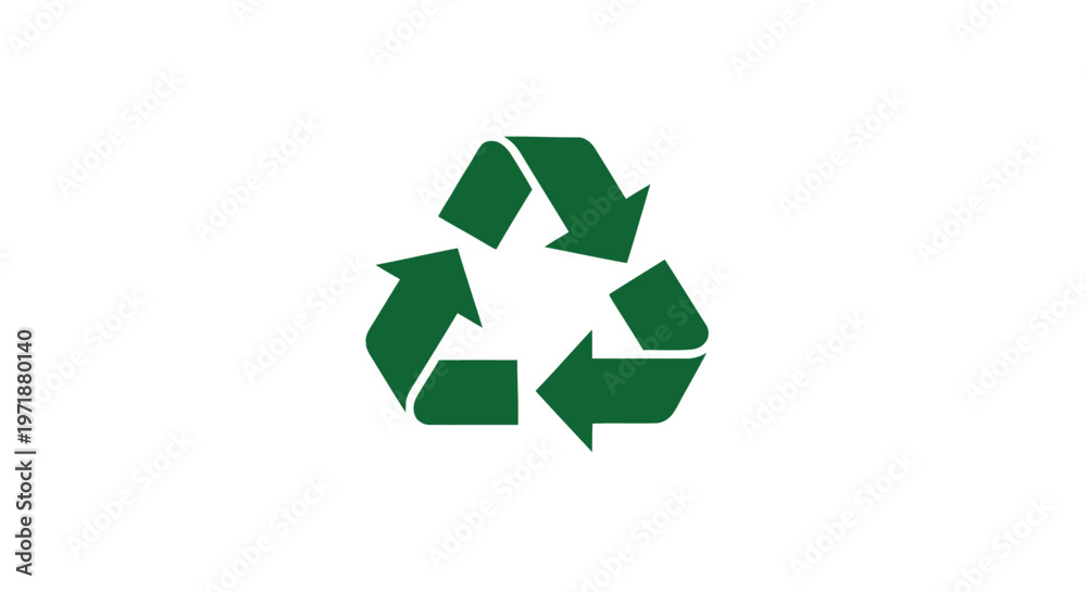 Obraz premium Green Recycle Symbol Isolated on White Background for Environmental Concepts.