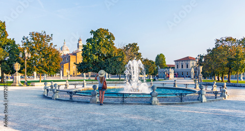 Photos Tourist Woman Looking at a Beautiful Fountain in Prato della Valle Square at Gol