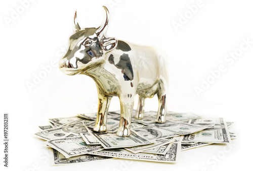 A horned bull on dollars notes
