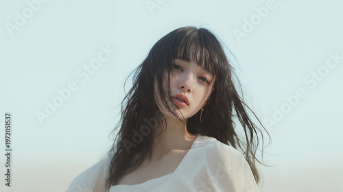 ロングヘアの美しい女性のポートレート