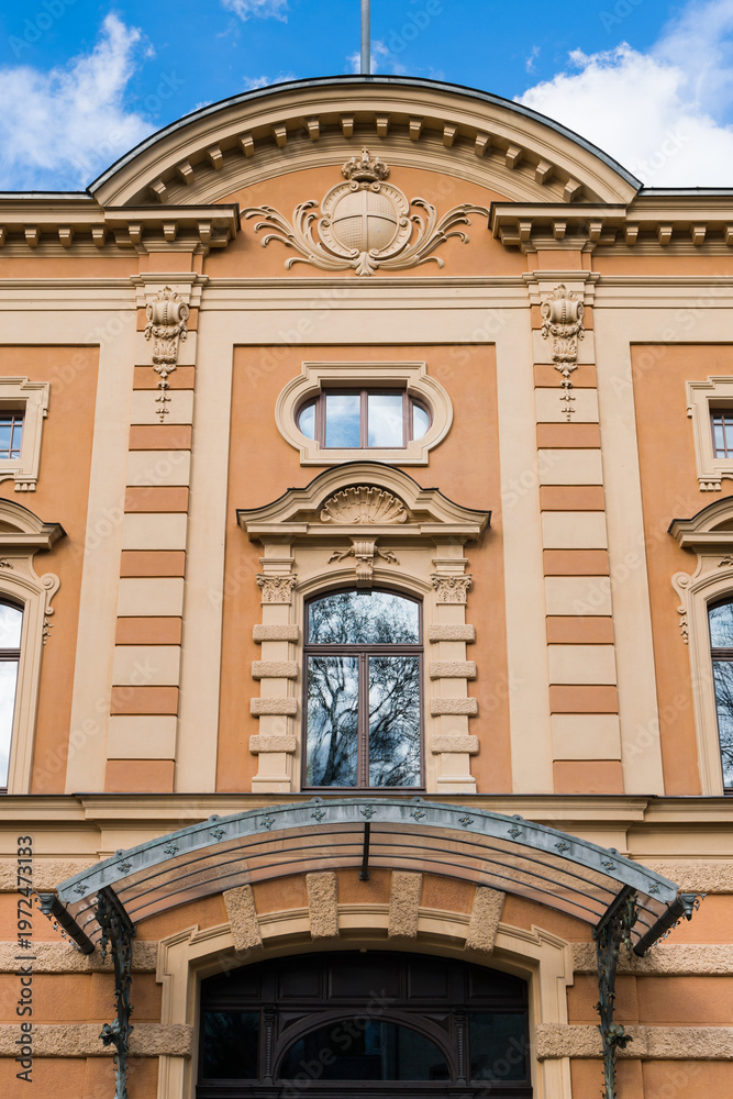 Fototapeta premium Historisches Gebäude in der Karlstraße in Sigmaringen (Hohenzollern)