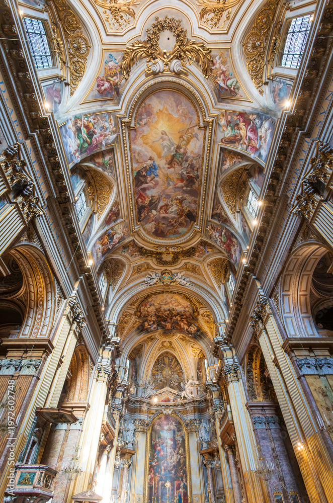 Fototapeta premium Interni della Basilica dei Santi XII Apostoli, Roma
