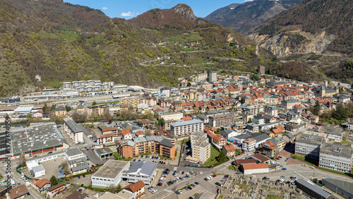 Bild auf Leinwand Aerial View of Moutiers in the Savoie Alps