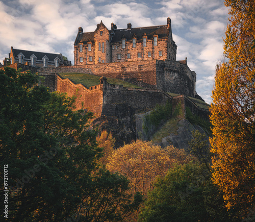 Edinburgh Castle at Golden Hour Framed by Blossoms – Springtime in Scotland