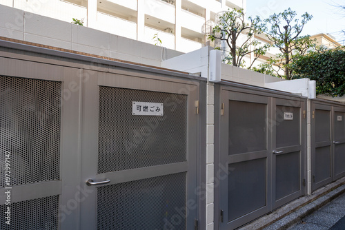 マンションのゴミ置き場