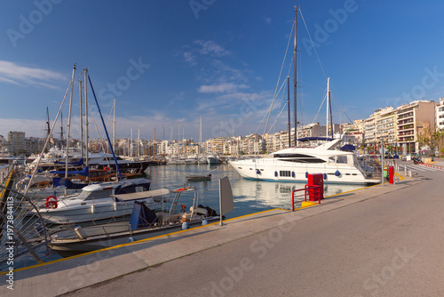 Fotografie Marina Zeas waterfront in Piraeus, Greece with yachts and apartments