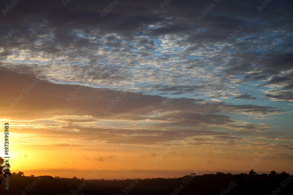 Fototapeta premium Beautiful sunset sky in Oceanside, CA