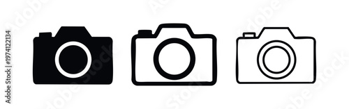 Camera icon set. Photography and multimedia vector symbols in black and white for photos and video.