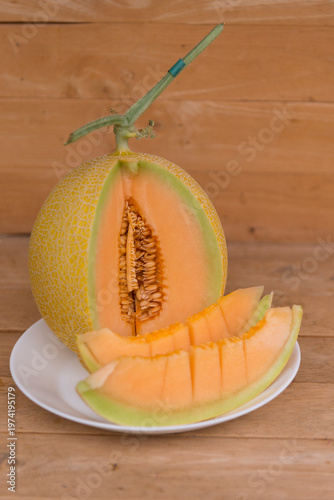 The man show split the orange melon
