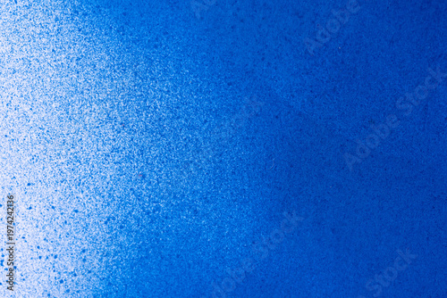 青色のスプレー塗料で塗った背景