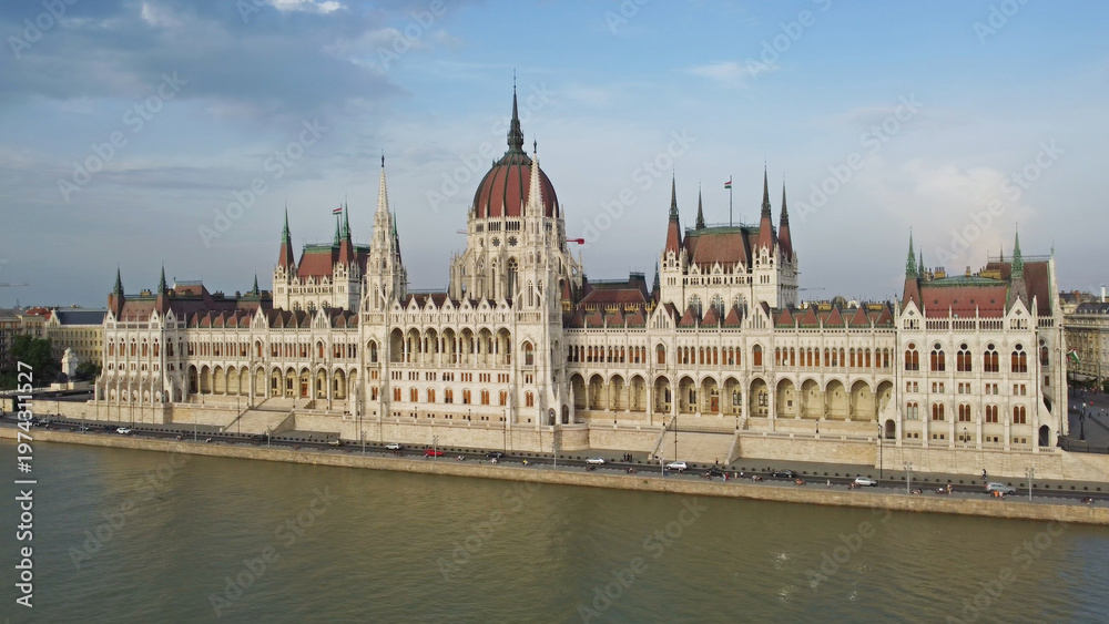 Fototapeta premium Hungarian Parliament building on Danube river