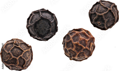 Tapety artystyczne Falling black pepper isolated