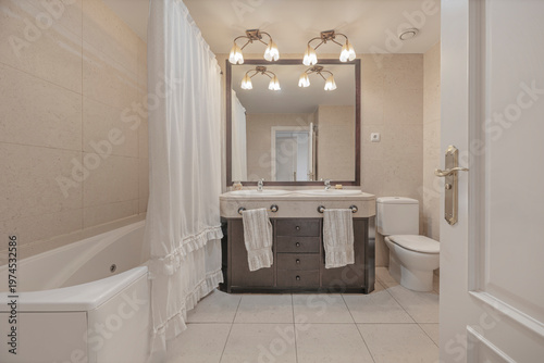 Принти на полотні This bathroom embraces the duality of materials: the robustness of the polished concrete vanity is balanced by the subtlety of a sink sculpted from a single piece of white resin