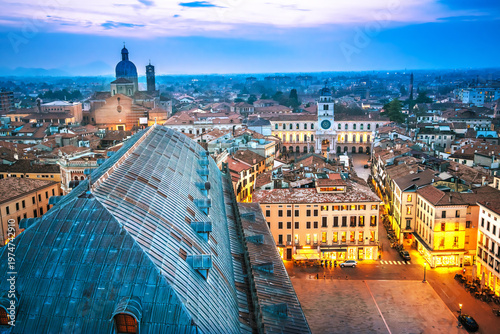 Canvastavla Padova, Italy