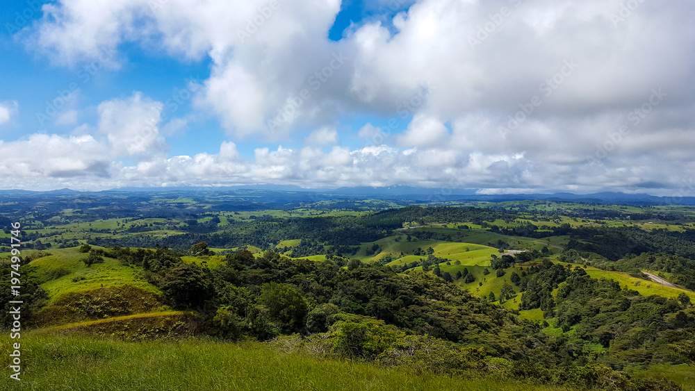 Fototapeta premium Rolling Hills of Atherton Tablelands