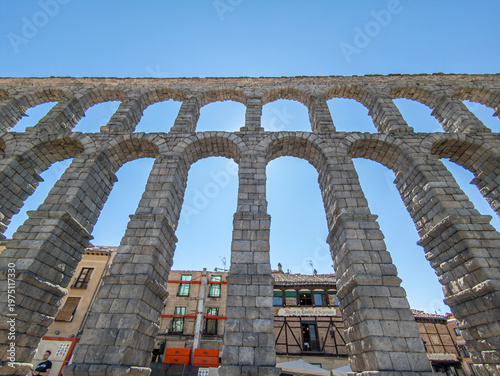 Echoes of Roman Grandeur: Majestic Segovia Aqueduct, an Impeccable Testament to the Architectural Brilliance of the Roman Empire