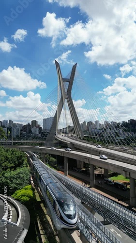 Ponte Estaiada Octavio Frias de Oliveira - São Paulo SP