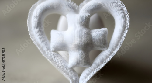 Elegant white heart-shaped decorative piece with a soft textured border, symbolizing love, purity, and minimalism—perfect for romantic themes, weddings, gifts, and modern aesthetic home décor styling 