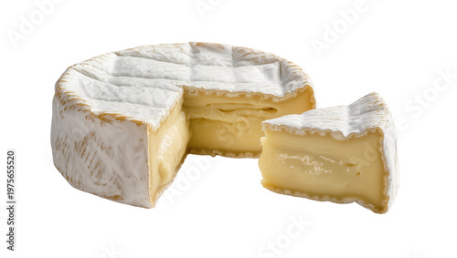 Photos Round brie cheese with a slice cut out, isolated on transparent background