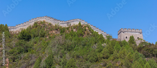 Wallpaper Mural Panorama of the historic Great Chinese Wall in Huangyaguan, China Torontodigital.ca