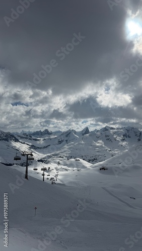 Schifahren Tirol Vorarlberg Winter Schnee