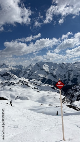 Schifahren Tirol Vorarlberg Winter Schnee